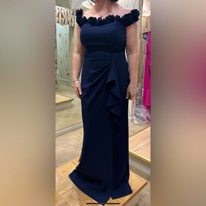 Alex and Eve floral neckline off the shoulder gown - Navy - Size 8, new